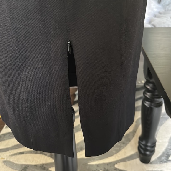 CABI Claire Ponte Dress Sheath Short Sleeve 2 Black Zip Midi, zip up back/split - Picture 7 of 9